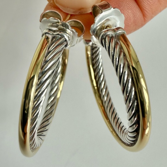 David Yurman Two-Tone Crossover Hoop Earrings Silver Gold Rare - Picture 3 of 6